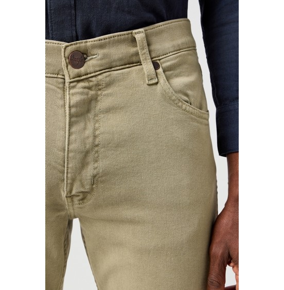 WRANGLER GREENSBORO 803 112362437 REGULAR STRAIGHT DARK TEA
