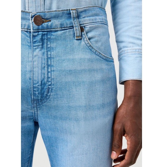 WRANGLER LARSTON 812 SLATE SHADE 112362560 SLIM TAPERED LIGHT BLUE