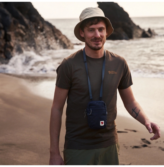 FJALLRAVEN HIGH COAST POCKET ΤΣΑΝΤΑΚΙ ΩΜΟΥ 23226-560 NAVY