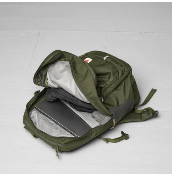 FJALLRAVEN SKULE 20 L. ΣΑΚΙΔΙΟ ΠΛΑΤΗΣ 23349-560 NAVY