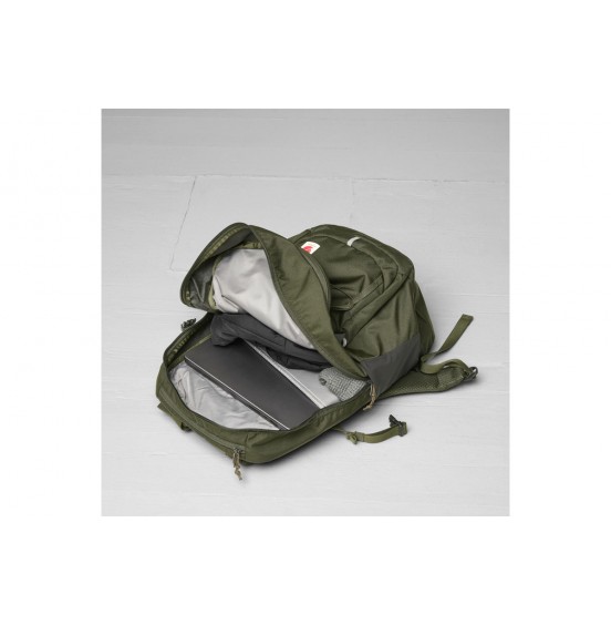FJALLRAVEN SKULE 28 L ΣΑΚΙΔΙΟ ΠΛΑΤΗΣ 23346-662 DEEP FOREST