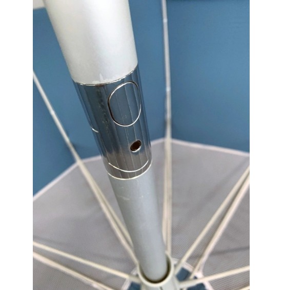 MAUI AND SONS ΣΠΑΣΤΗ ΟΜΠΡΕΛΑ ΘΑΛΑΣΣΗΣ ΑΛΟΥΜΙΝΙΟΥ ΔΙΑΜΕΤΡΟΥ 2.20m ΜΕ UPF50+ ΠΡΟΣΤΑΣΙΑ ΚΑΙ ΑΕΡΑΓΩΓΟ 1560 ΔΙΑΦΟΡΑ ΧΡΩΜΑΤΑ