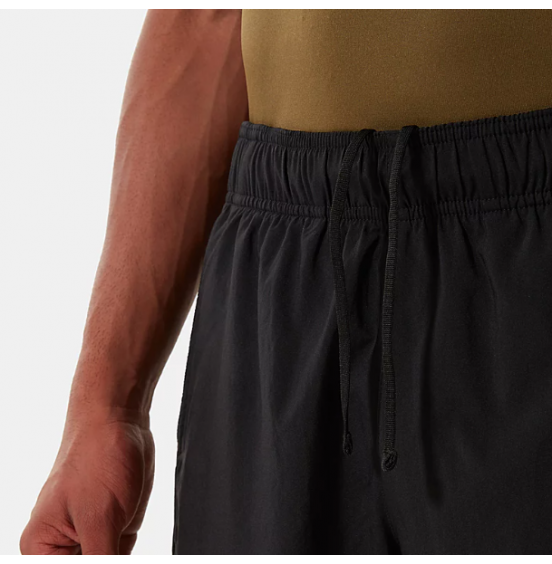 THE NORTH FACE M 24/7 7IN SHORT NF0A3O1BJK3 BLACK 