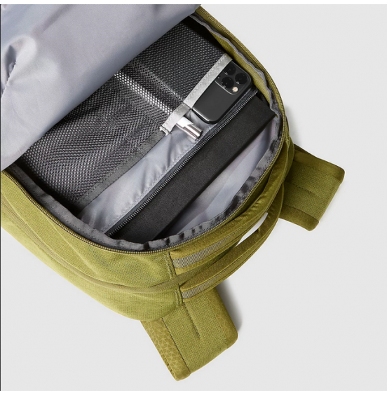 THE NORTH FACE VAULT 27L. NF0A3VY2XI5 FOREST OLIVE