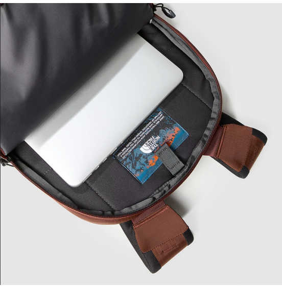 THE NORTH FACE BOREALIS 28L. NF0A52SE8C3 DARKOAK-TNFBLCK