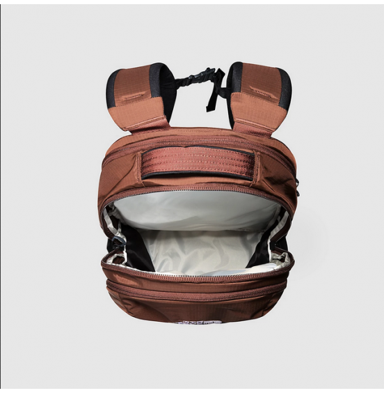 THE NORTH FACE BOREALIS 28L. NF0A52SE8C3 DARKOAK-TNFBLCK
