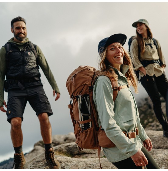 FJALLRAVEN VIDDA PRO LITE SHORTS DARK GREY (86892-030)